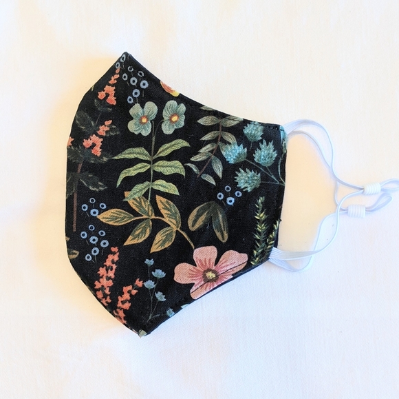 🚫SOLD🚫*NEW* Rifle Paper Co handmade face mask - Picture 2 of 7